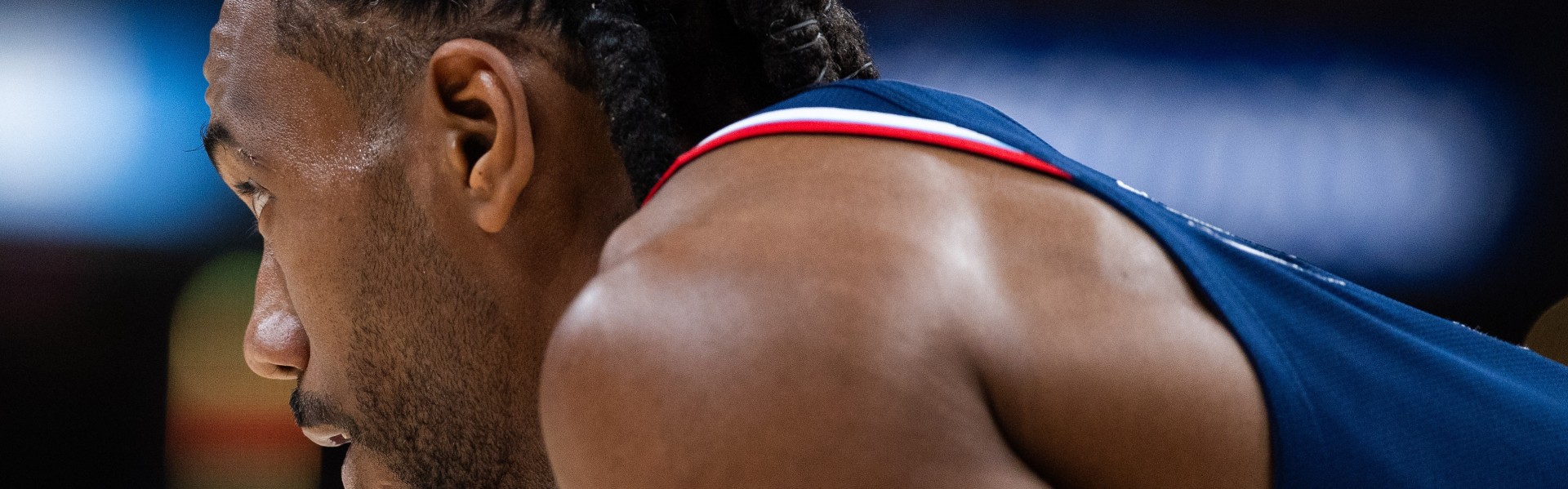 国际足联-伦纳德：我们这场输了 现在要恢复状态 备战与马刺的比赛